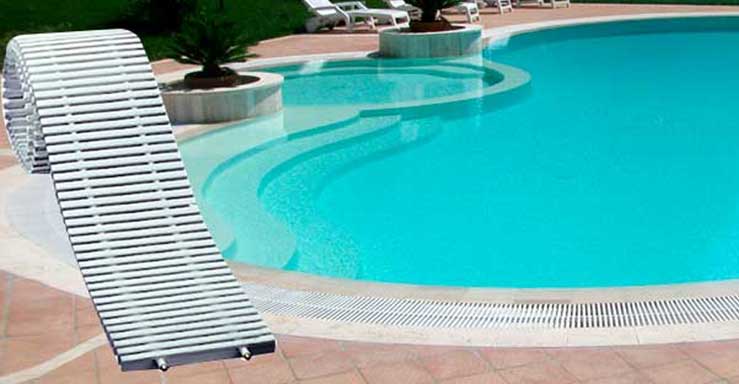 rejillas perimetrales para piscinas